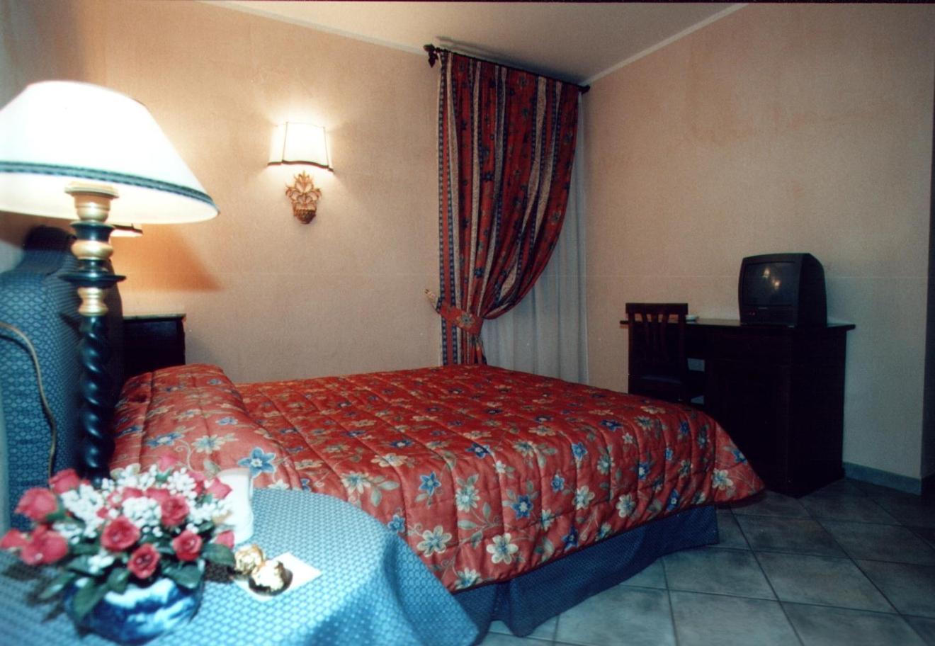 Villa Le Camelie Siena Eksteriør billede